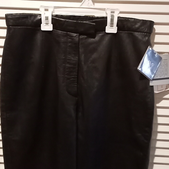 Women's leather pants - Picture 2 of 5